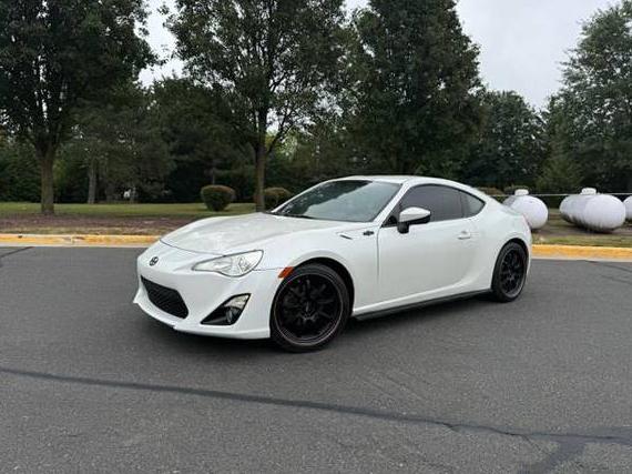 TOYOTA SCION FR-S 2014 JF1ZNAA15E9702152 image